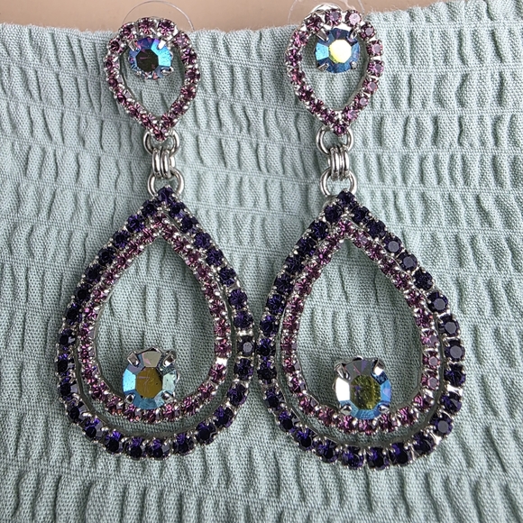 Purple‎ Pink Crystal Drop Earrings Pierced - Picture 1 of 5